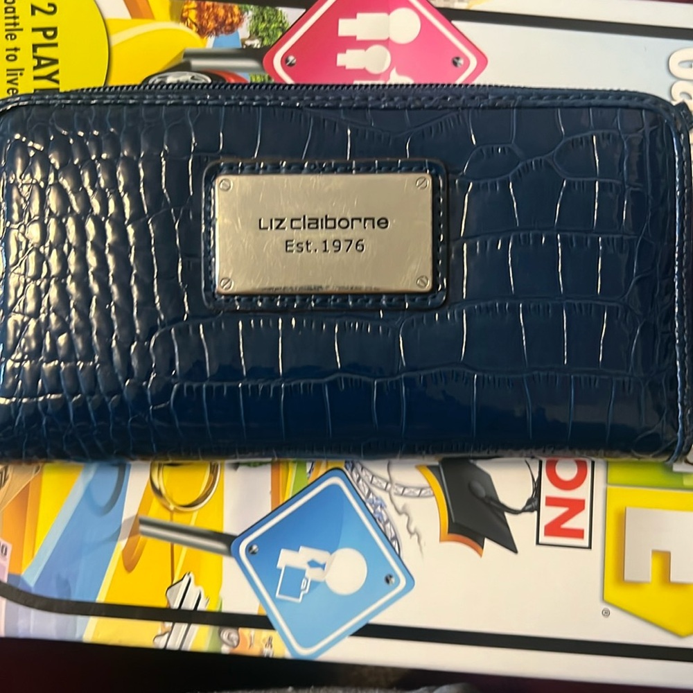 Liz claiborne
